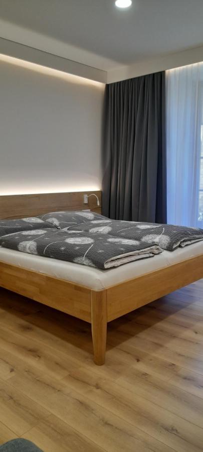 Apartmany Lumi Вельки-Славков Экстерьер фото